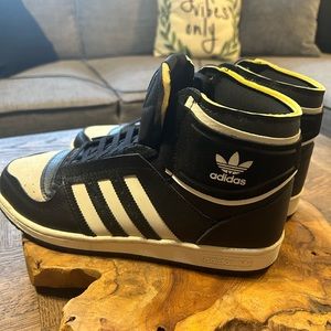 Men’s adidas